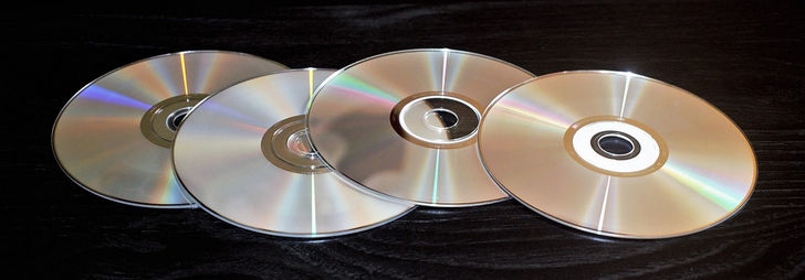 12 Incredible Uses for Peanut Butter - Fix scratches on your CDs.