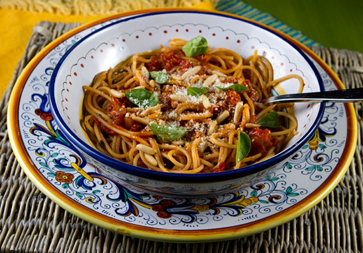 13 College Student Recipes - Garden Fresh Tomato Sauce