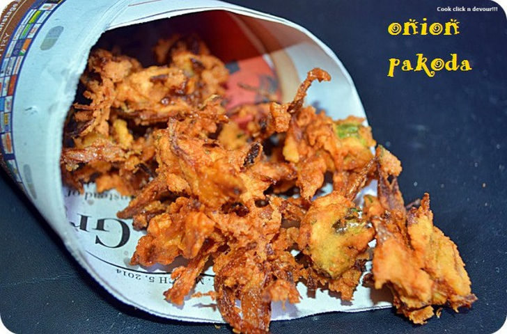 Vengaya Pakoda Recipe.