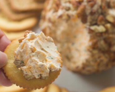 10 Best Cheese Ball Recipes to Serve With Your Finest Crackers