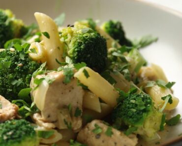 Cajun Chicken Alfredo Pasta With Broccoli Recipe