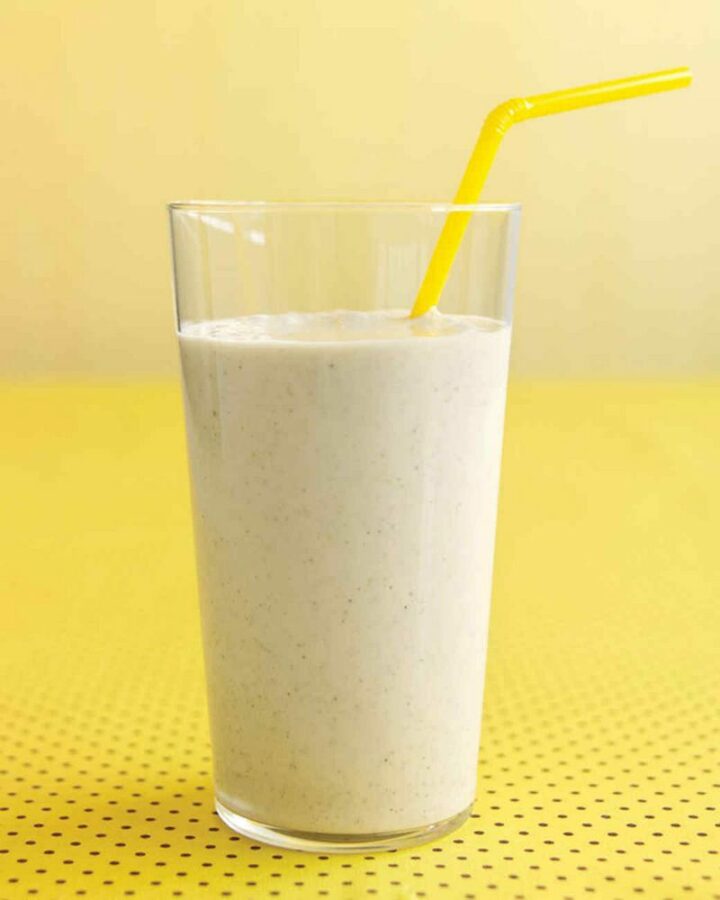 Banana-Oat Smoothie.